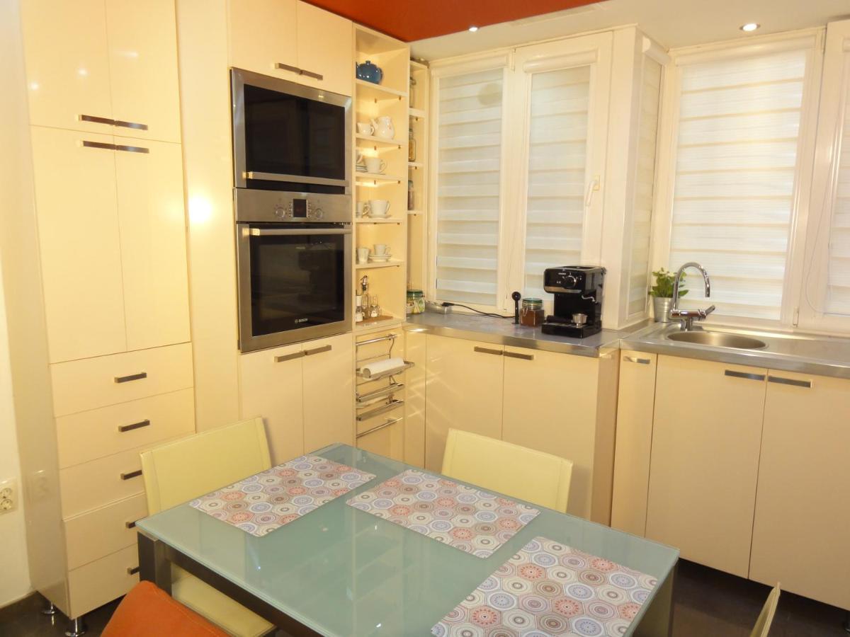 Apartment Sofia Lux Top Center Екстериор снимка